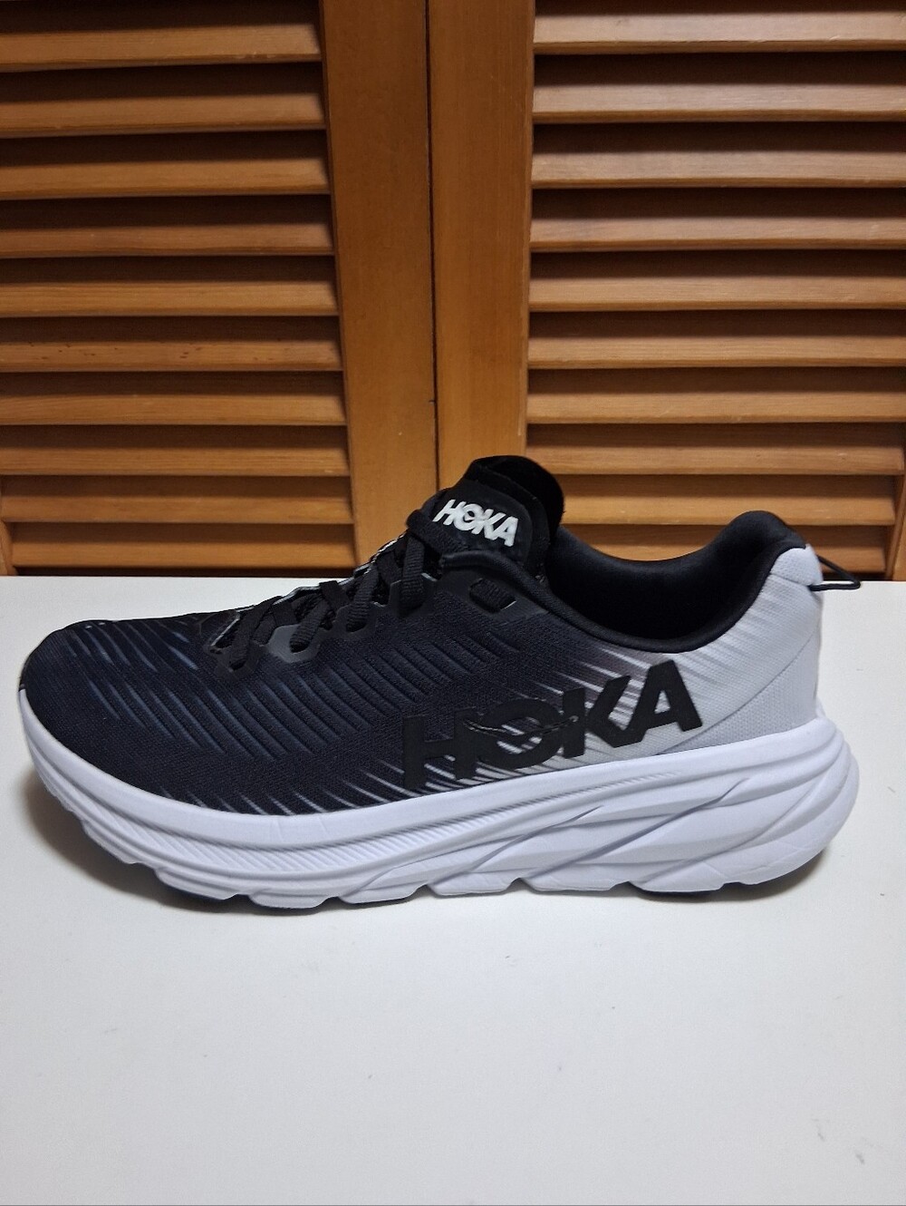 HOKA RINCON 3 WOMEN'S RUNNING SHOE * SIZE: 9.5B